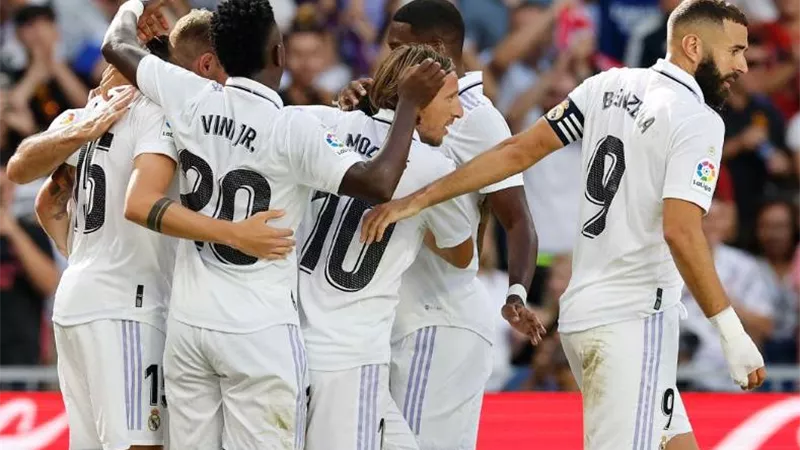 بنزيما يقود هجوم ريال مدريد لمواجهة بلد الوليد