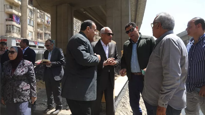 محافظ الجيزة يتابع أعمال التطوير الجارية بمحاور المنصورية
