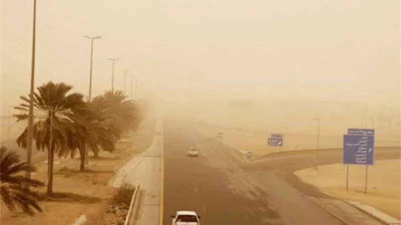 أتربة ورياح .. الارصاد تحذر من اجواء حارة على كافة الأنحاء