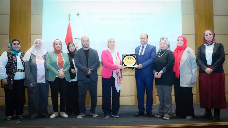 فؤاد : الإعلام له دور أساسي في تغيير النظرة للبيئة ووضعها على رأس الأولويات