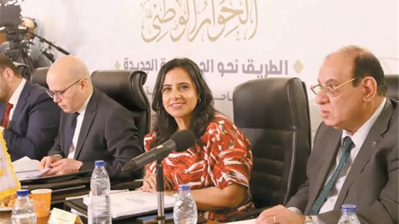 القيادة السياسية حريصة علي إزالة العقبات أمام الأحزاب