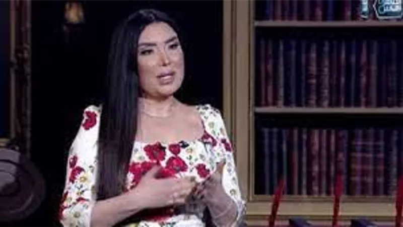 عبير صبرى: 