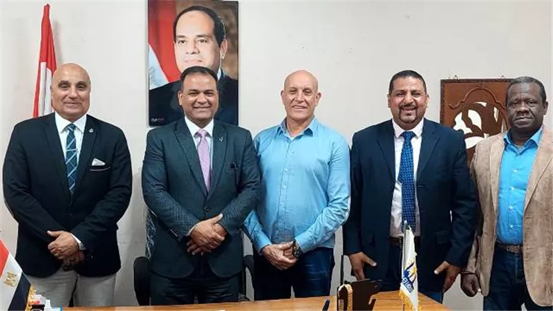 تعرف على مدير الإدارة التعليمية الجديد لحدائق القبة..بالصور