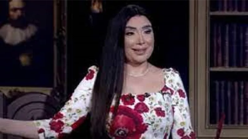 عبير صبرى تكشف سبب تقبيلها لزوجها أمام الكاميرات