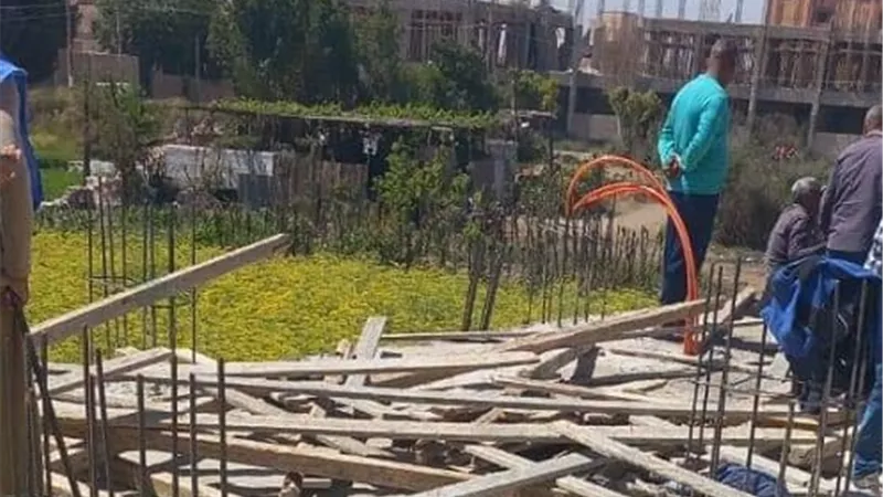 الضرب بيد من حديد للمخالفين بالبناء على الأراضي الزراعية بالمنيا
