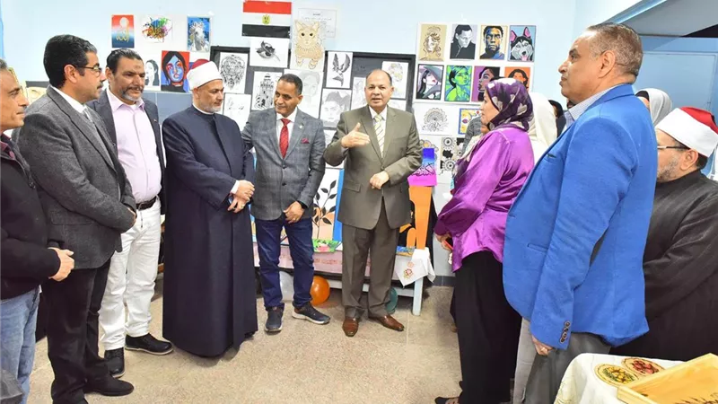 محافظ أسيوط يشهد ختام الأنشطة الطلابية بالمدرسة الثانويةالصناعية