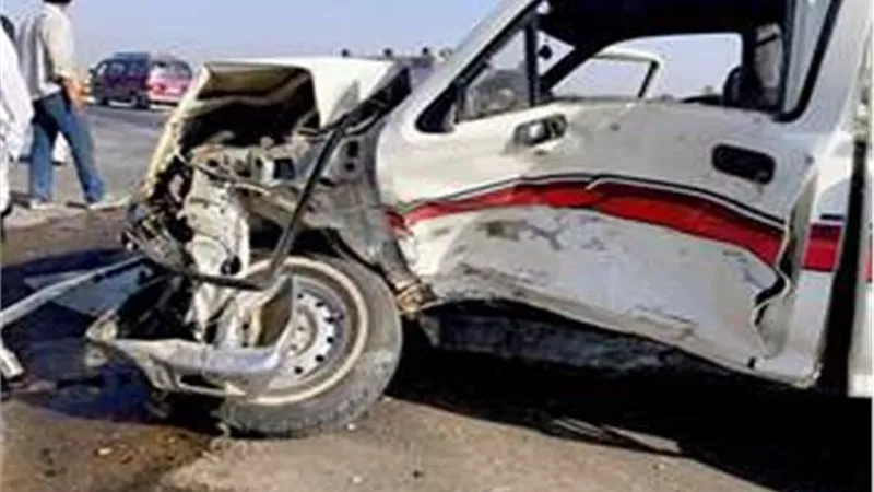 مصرع وإصابة 8 في تصادم سيارتين ربع نقل على صحراوي المنيا