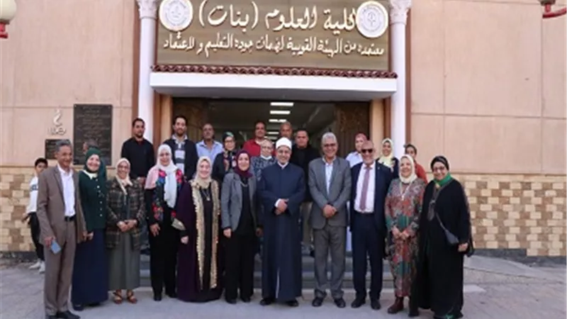 رئيس جامعة الأزهر يتابع تجهيزات الإفطار الجماعي للطالبات