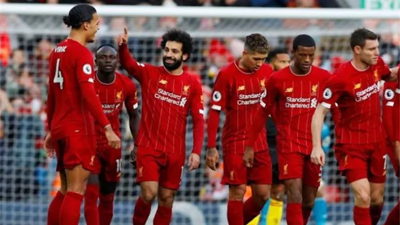 نجم هجوم ليفربول يرحل مجاناً بنهاية الموسم