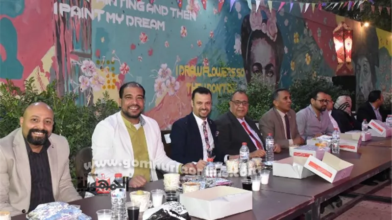 فقرات فنية فى الإفطار الجماعى لكلية الفنون بجامعة الأقصر