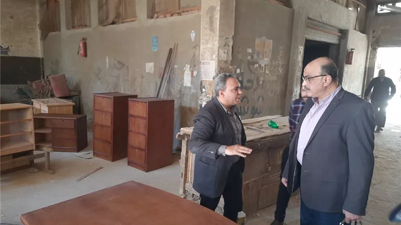 السكرتير المساعد يتفقد عدد من المشروعات الإنتاجية بالفيوم
