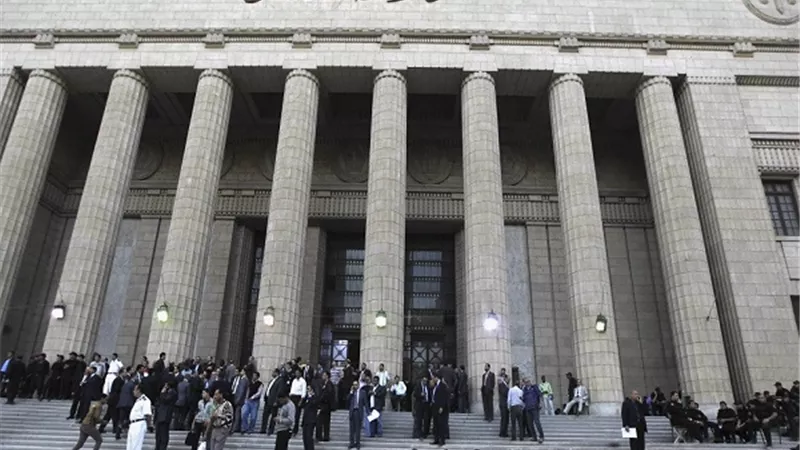 وفاة المتهم بالكسب غير المشروع لا يمنع استرداد الأموال من الورثة