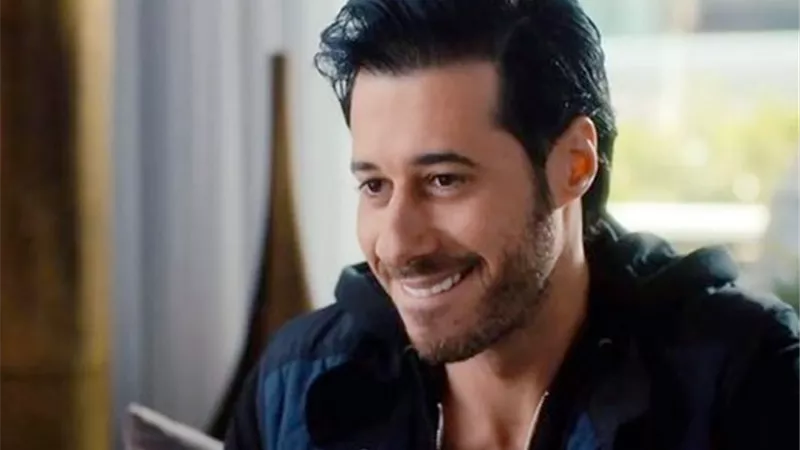 أحمد السعدني يعلن انتهاء تصوير مسلسل سره الباتع
