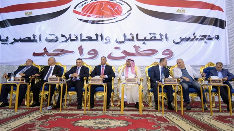 محافظ الدقهلية يشارك ٣٠٠٠ مواطن الافطار فى مادبة وطن واحد