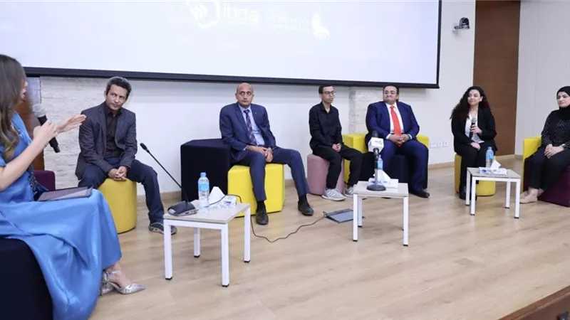 الاتصالات: تنفيذ مشروع لرفع كفاءة الإنترنت بكافة أنحاء الجمهورية