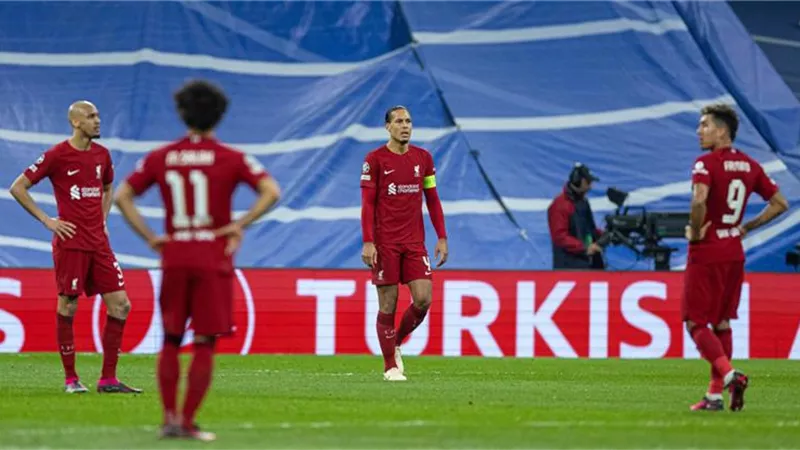 الاتحاد الإنجليزي يوجه أصابع الإتهام لليفربول بسبب لاعبيه