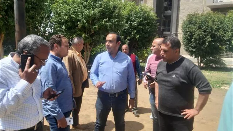 رئيس جهاز الشروق يتفقد أهم الأعمال الخدمية داخل المدينة.. بالصور