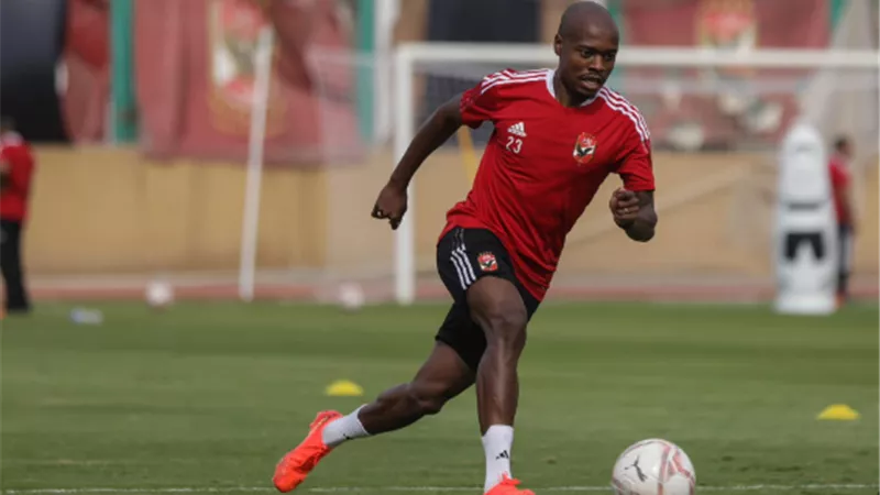 الاهلى يكشف حقيقة رحيل بيرسى تاو ..تفاصيل