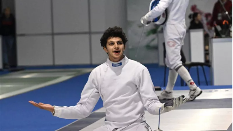 محمد ياسين يحقق ذهبية سيف المبارزة ببطولة العالم للسلاح