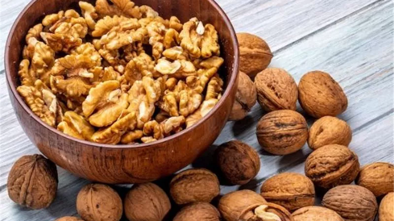 لصحة قلبك..تناول الجوز