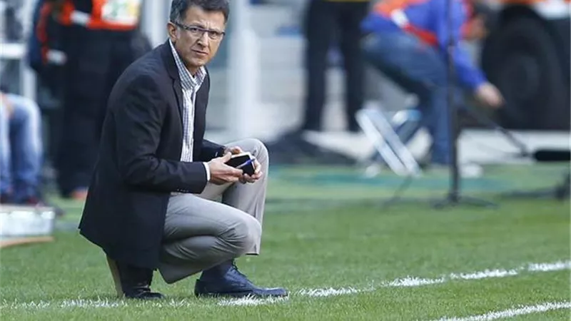 الزمالك يقترب من التعاقد مع المدرب السابق لمانشستر سيتى