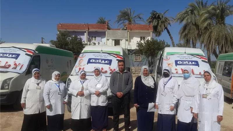 علاج 1458حالة بقرية على حمودة في ناصر..صور