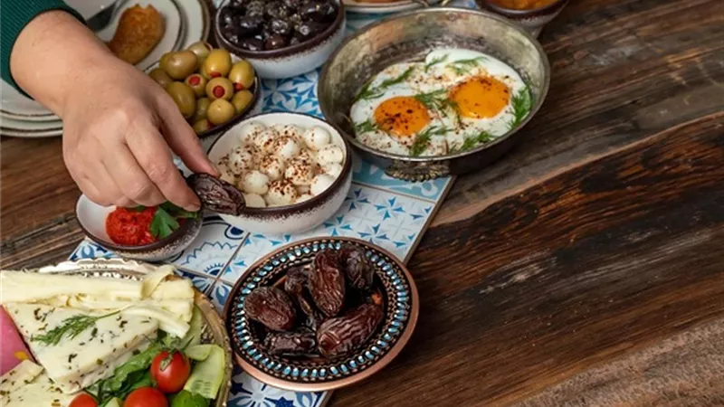 5 أطعمة ممنوعة لمرضى السكر فى وجبة السحور