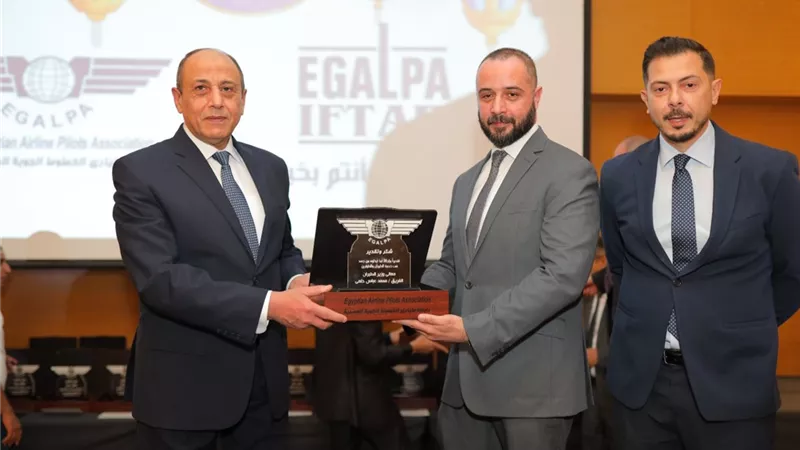 التوسع في شبكة مصر للطيران توافقا مع زيادة نسب التشغيل والطلب