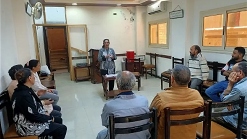 القوى العاملة تنظم ندوة عن 