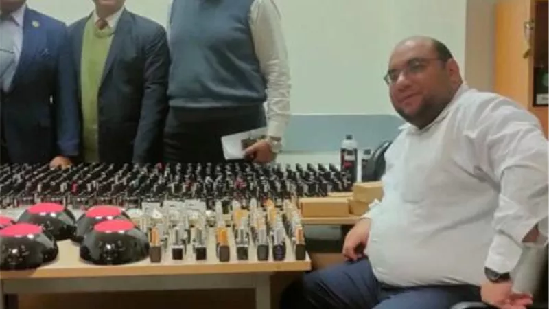 ضبط راكب حاول تهريب٦٠٦عبوة مستحضرات تجميل و٤٢جهاز استشعار لاسلكي