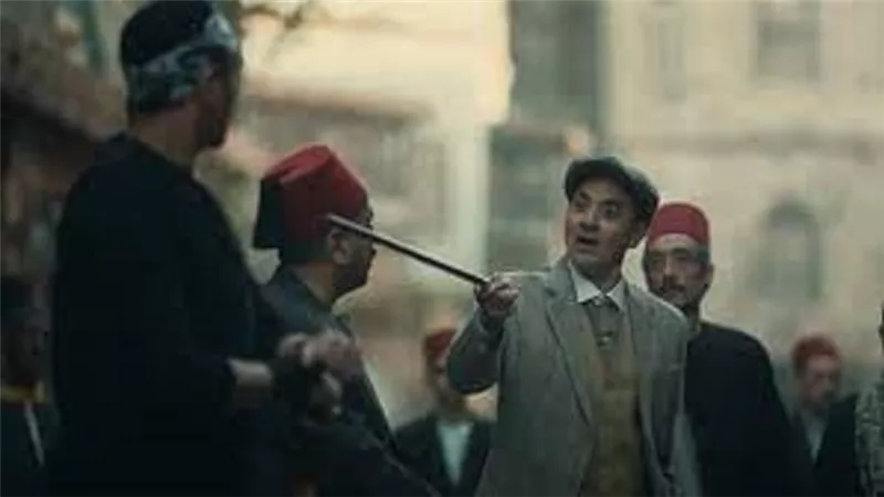 فتحي عبد الوهاب يدخل بـ ثوبه الجديد بعد سرقة مى عز الدين