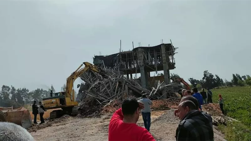 حملة مكبرة لإزالة التعديات على رافد الطريق الدولي بالرياض
