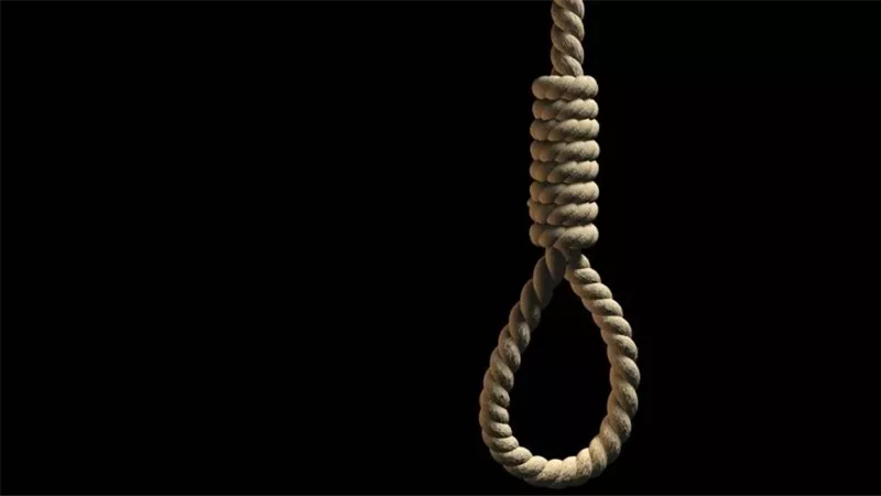 إحالة اوراق عامل للمفتي.. 