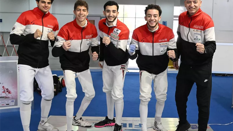 منتخب مصر لسلاح سيف المبارزة يتوج بذهبية بطولة العالم