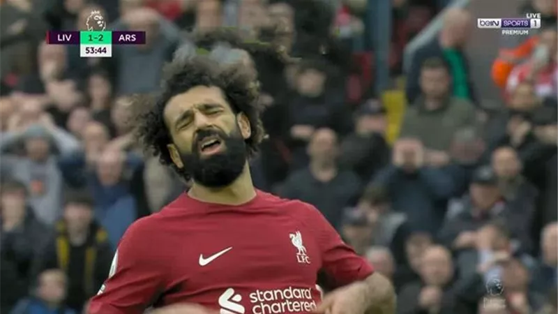 فيديو .. رد فعل كلوب على إضاعة محمد صلاح لركلة جزاء امام ارسنال