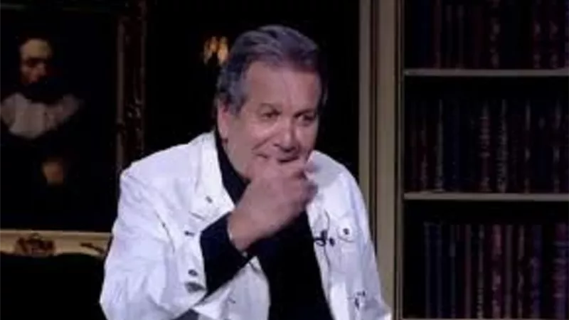 محمد مختار يلقب ياسمين عبد العزيز بنجمة الجماهير هذا العام