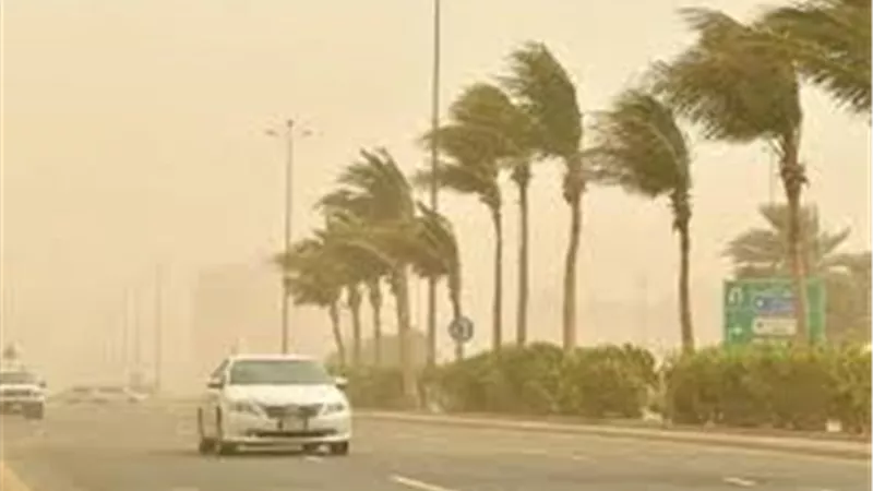 الارصاد:رياح مثيرة للرمال والأتربة على مناطق من وسط وجنوب الصعيد