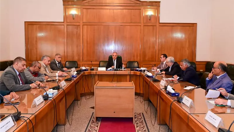 الري: رفع درجة الإستعداد بين جميع أجهزة الوزارة وتفعيل غرف الطوارئ بالمحافظات