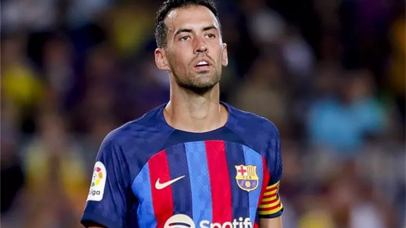 أول تعليق من نجم برشلونة بعد التعادل مع جيرونا بالدورى الإسبانى