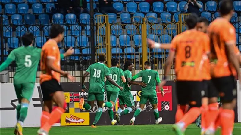 الإتحاد بعد الخسارة من فاركو..خصم 100000 وإيقاف مستحقات اللاعبين