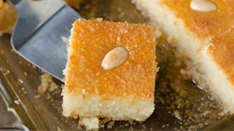 طريقة عمل البسبوسة فى خطوات بسيطة