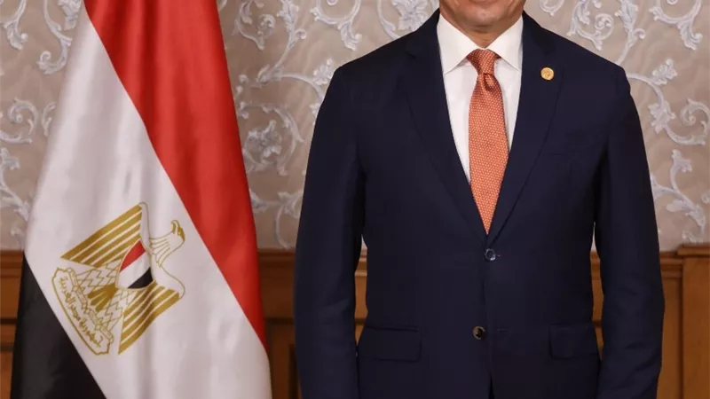 وزيرالشباب يشيد بتحقيق معدلات إنجازبالبوابةالإلكترونيةلـ