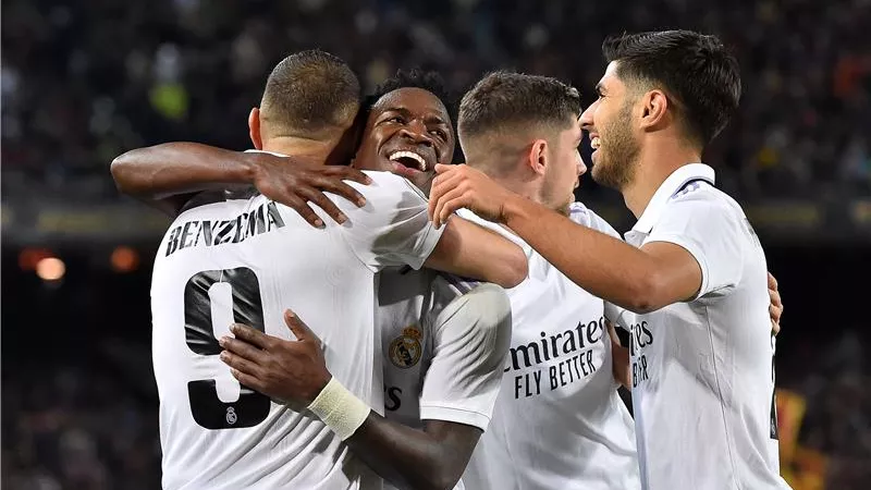 انشيلوتى يعلن قائمة ريال مدريد لمواجهة تشيلسي بدوري أبطال أوروبا