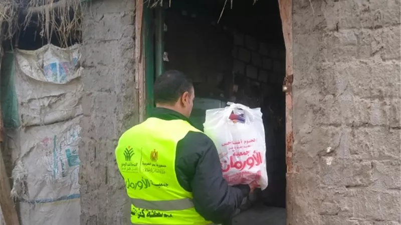 تكثيف الجهود لتوزيع اللحوم للأسر الأولى بالرعاية بكفرالشيخ