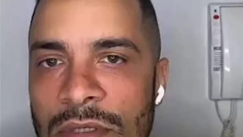 حسن شاكوش يوجه رسالة شديدة اللهجة بعد تصريحات حمو بيكا