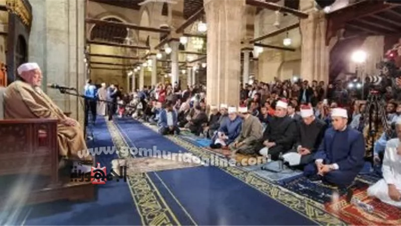 د. أحمد عمر هاشم يعود إلى رحاب دروس العلم في الجامع الأزهر