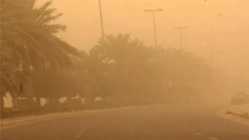 طقس اليوم ..رمال واتربة على جنوب البلاد وتحذير من انخفاض الرؤية