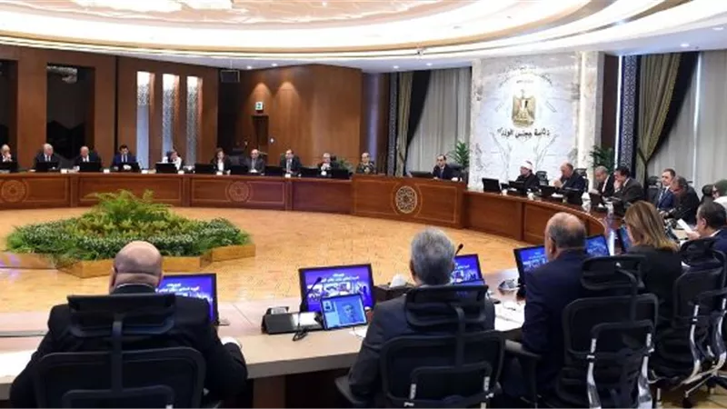 الحكومة توافق على 5 قرارات جديدة