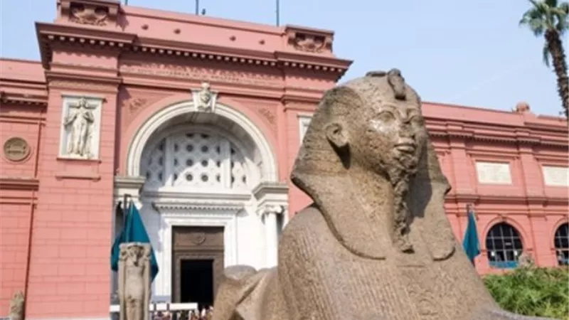 المتحف المصري بالتحرير يحتفل بذكري وضع حجر الأساس لمبنى المتحف