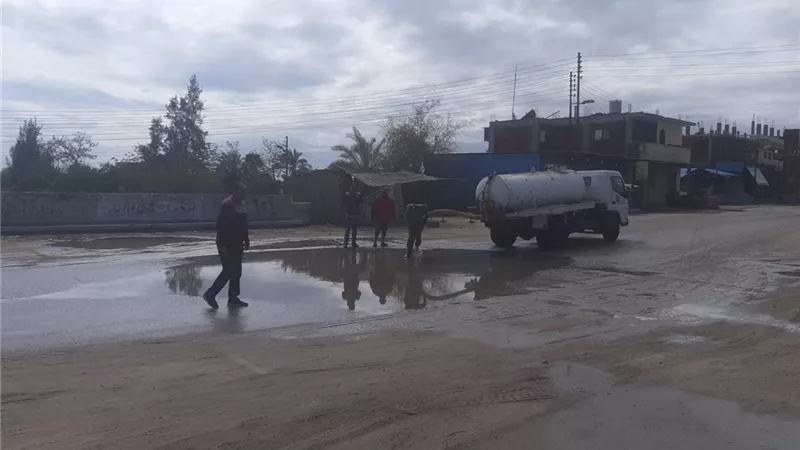 محافظ الإسماعيلية يوجه برفع درجة الاستعداد للطقس السيئ